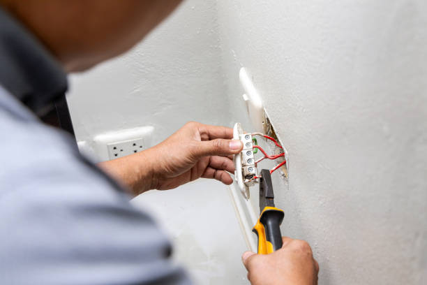 Electrical Outlet Repair in Hampton, IL