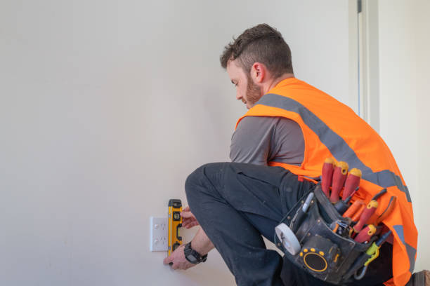 Best Electrical Contractors for Businesses  in Hampton, IL